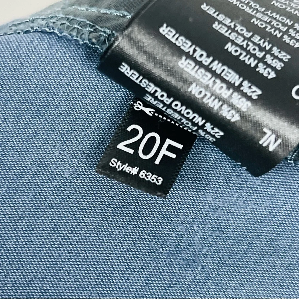 KUHL Navy “Trekr” Performance Pants 6R - Picture 7 of 12